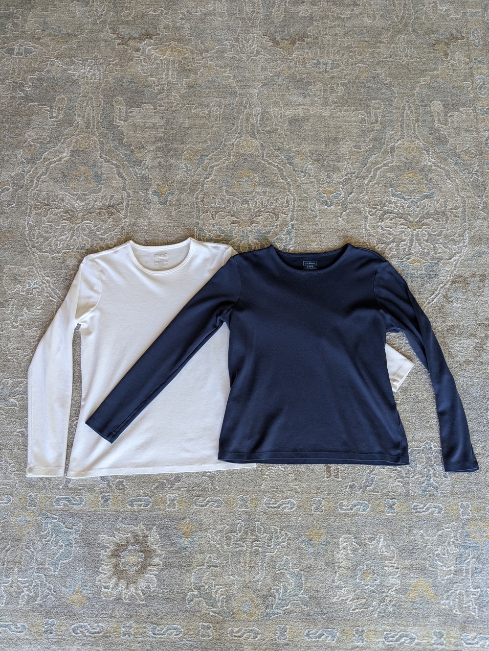 L.L. Bean Supima Cotton Long Sleeve Tee Bundle S White & Navy Peru